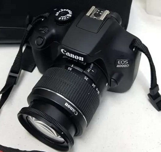 Canon 4000D with 18-55mm Lens