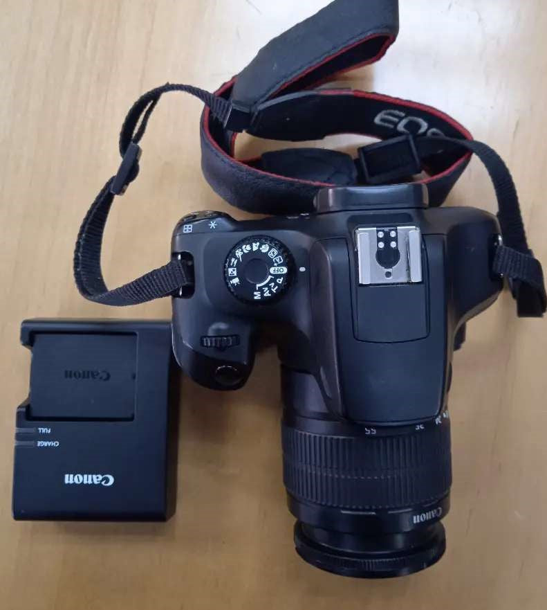 Canon 4000D with 18-55mm Lens