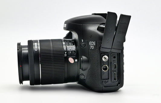 Canon 7D with 18-55mm Lens