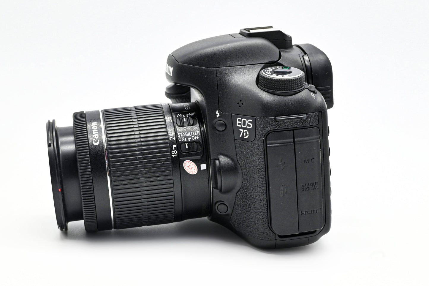 Canon 7D with 18-55mm Lens