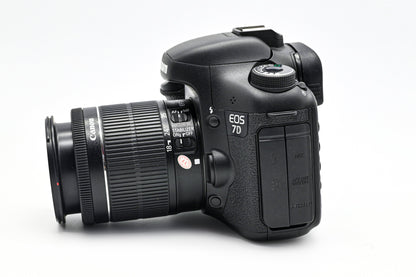 Canon 7D with 18-55mm Lens