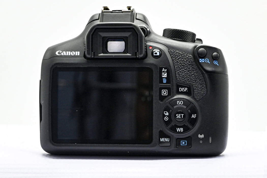 Canon 4000D with 18-55mm Lens (Used)