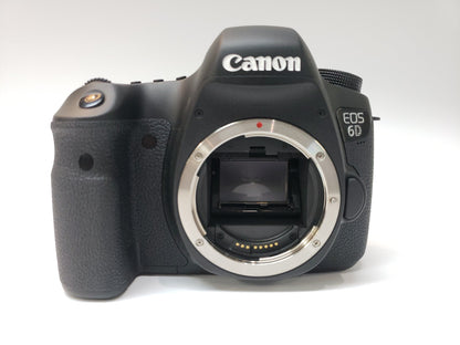 Canon EOS 6D 20.2 MP with 50mm f1:8 Lens