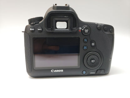 Canon EOS 6D 20.2 MP with 50mm f1:8 Lens
