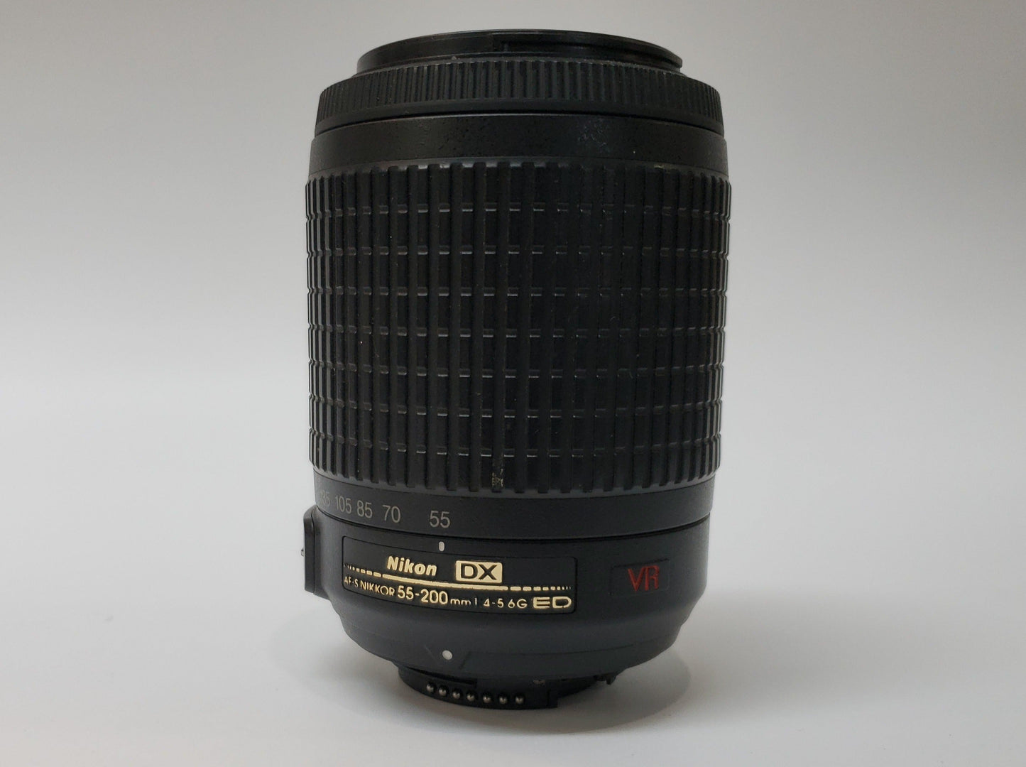 Nikon 55-200mm f/4-5.6G ED IF AF-S DX VR